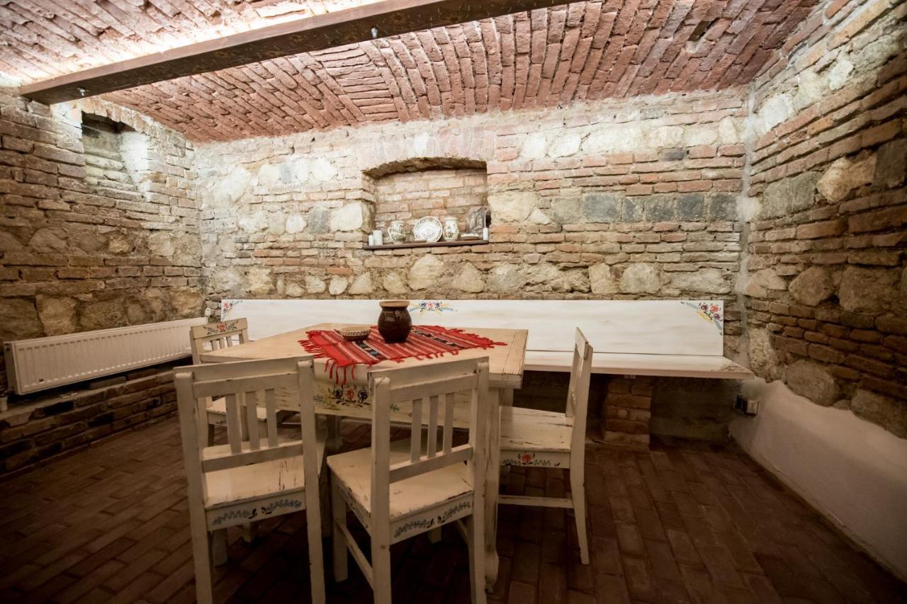 Vila Nicopole Art & Wine Braşov Eksteriør bilde